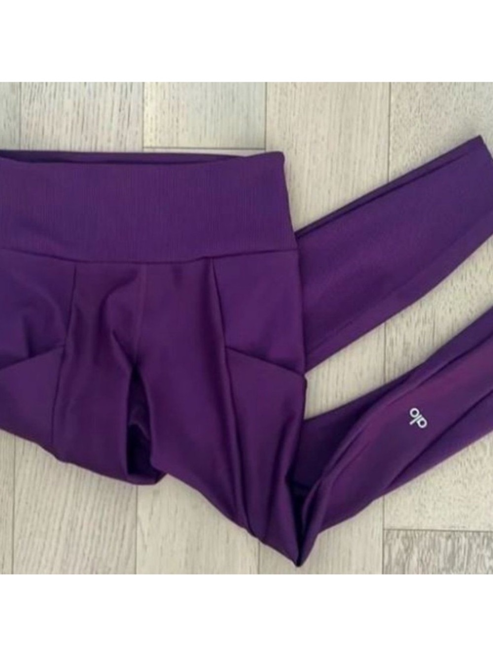 Alo Yoga Ribbed Airlift High Waist 7/8 Legging Dark Plum XS - Picture 8 of 9